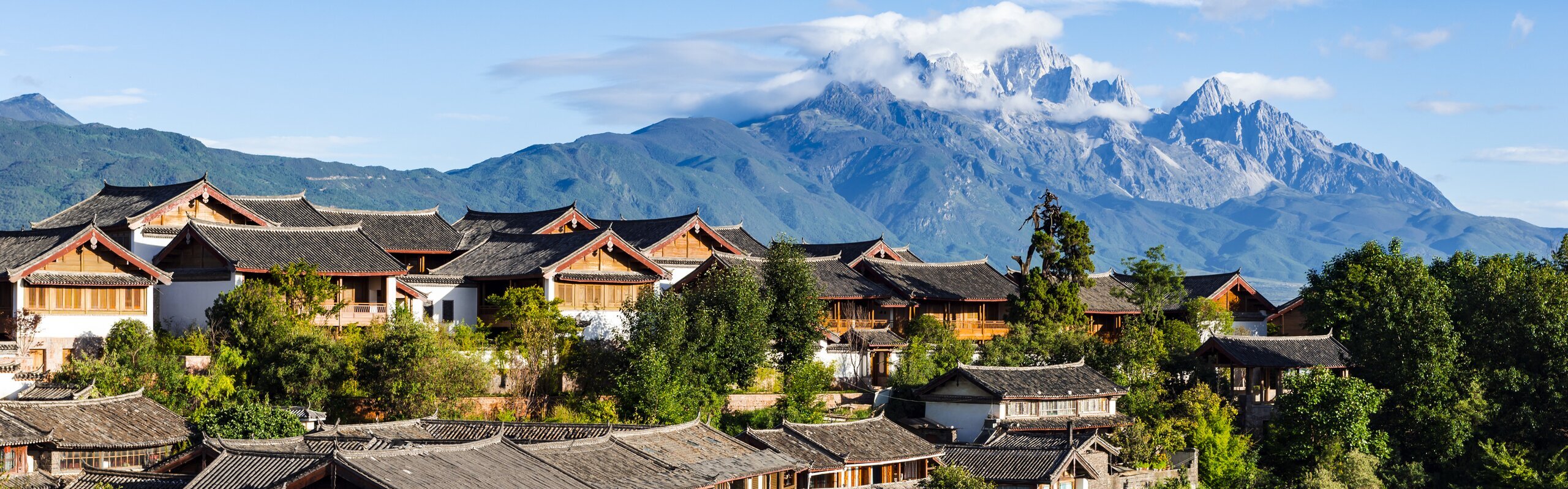 Lijiang Travel Guide 2025: Itinerary, Attractions, Weather